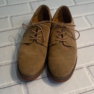 🎉NEW LISTING!🎉GBX Men's Suede Derby Shoes in Light Brown - Classic Lace-Up